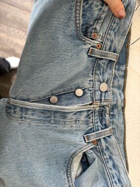 Vintage Levi's Light Blue Straight Leg Jeans- fits 24